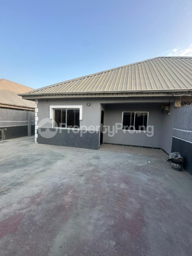 3 bedroom House for rent In A Very Secured Estate Abraham adesanya estate Ajah Lagos