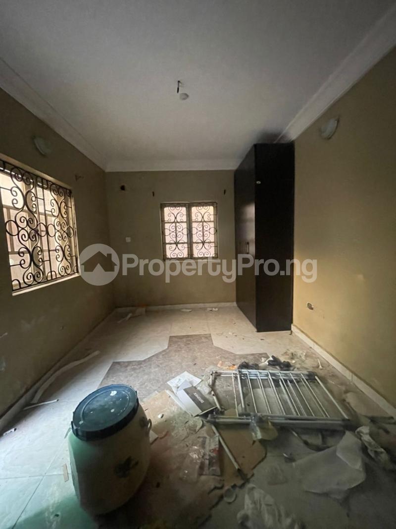 Flat / Apartment for rent Ologolo Lekki Lagos