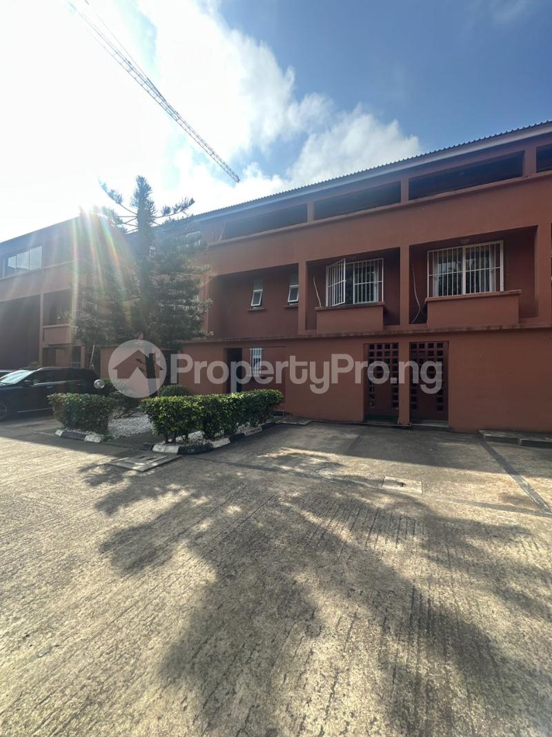 3 bedroom House for rent Ikoyi Lagos