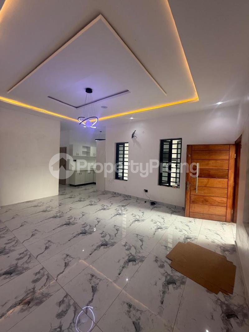 Flat / Apartment for rent Ologolo Lekki Lagos