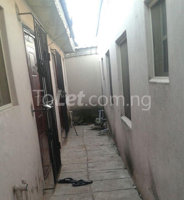 1 bedroom Flat / Apartment for rent Shomolu Shomolu Lagos