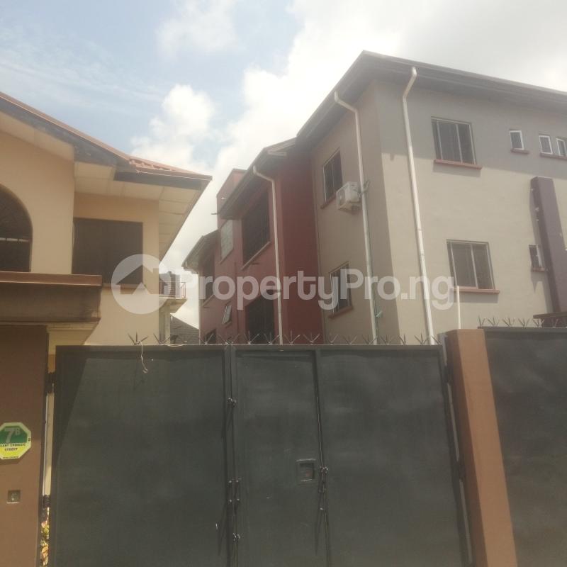 1 bedroom Flat / Apartment for rent Before Belenco Supermarket Ado Ajah Lagos