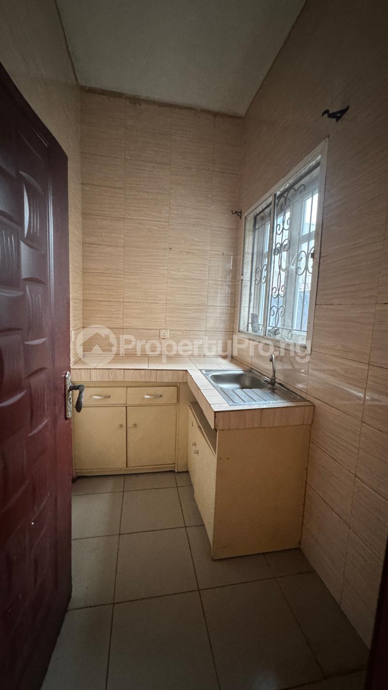 1 bedroom Flat / Apartment for rent Off Osapa Idado Lekki Lagos