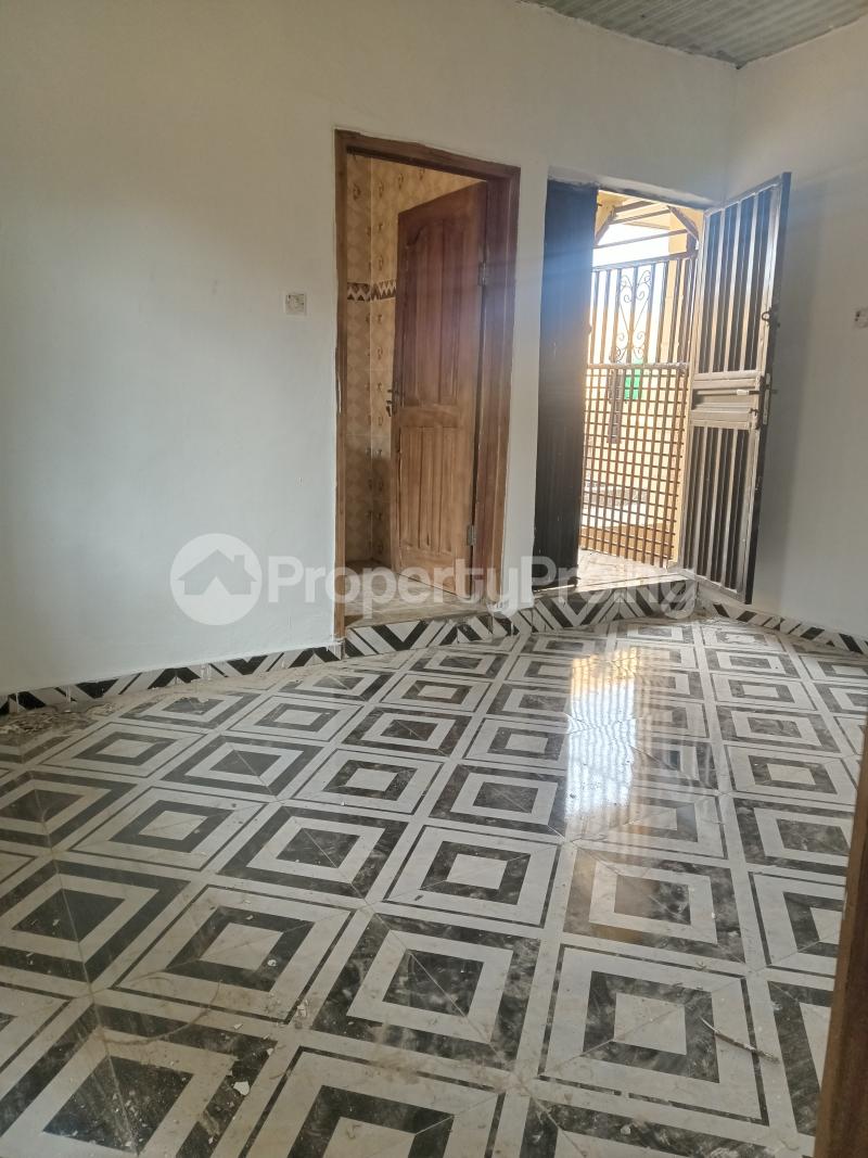 1 bedroom Flat / Apartment for rent Oreyo Igbogbo Ikorodu Lagos