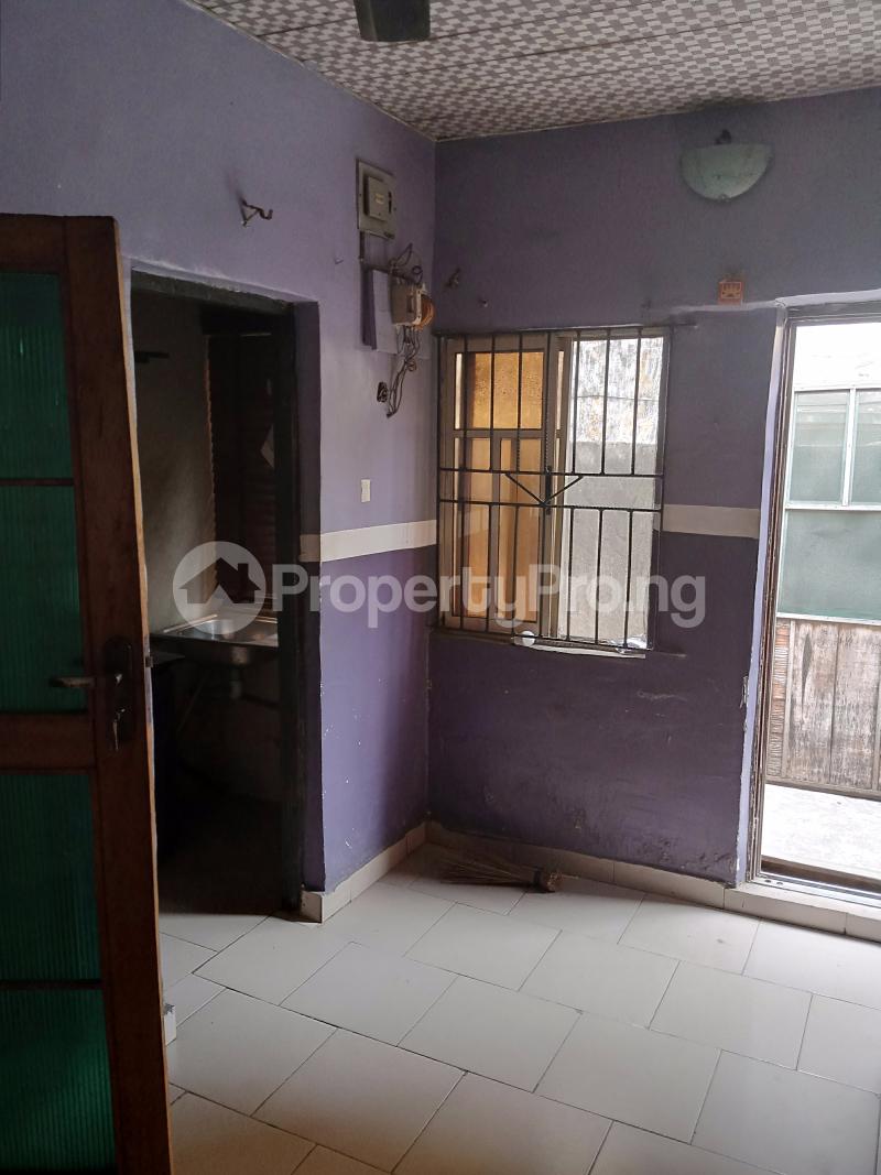 1 bedroom Flat / Apartment for rent Onipede Lawanson Surulere Lagos