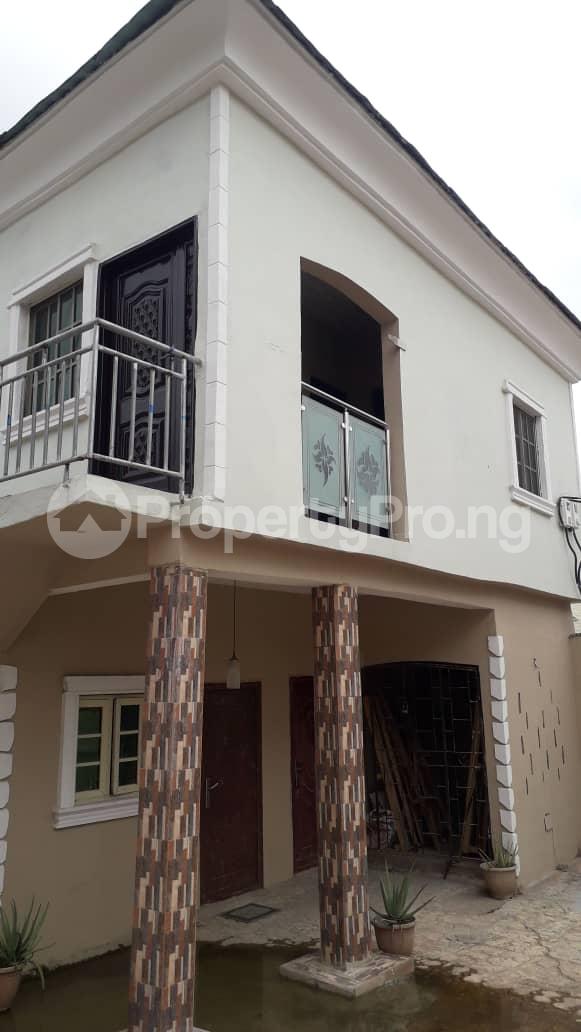 Flat / Apartment for rent   Ago palace Okota Lagos