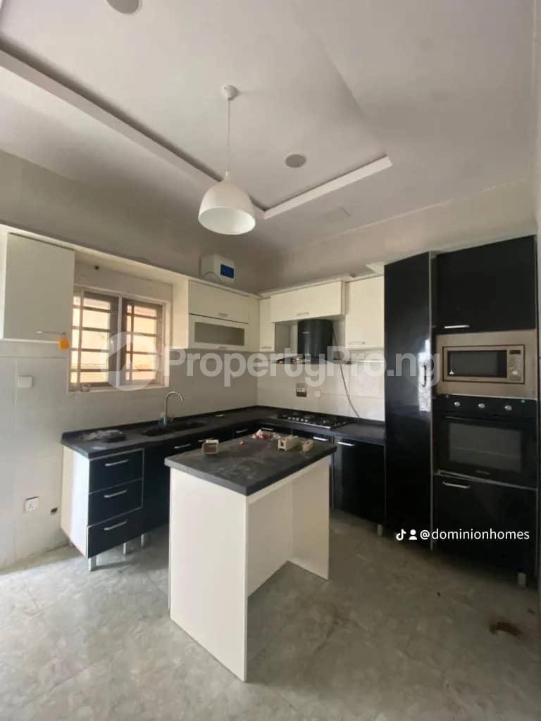 Flat / Apartment for rent Osapa london Lekki Lagos