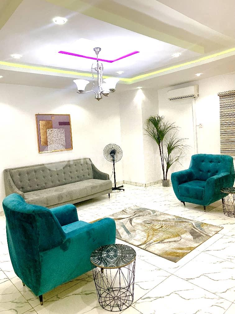 2 bedroom Flat / Apartment for shortlet Off Iponri Estate Market Off Bode Thomas, Alaka/Iponri Surulere Lagos