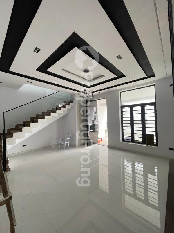 4 bedroom House for rent Ikota Lekki Lagos