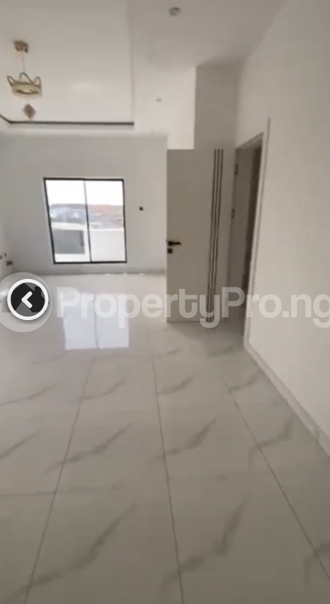 5 bedroom House for sale Gbagada G.r.a Phaze 2 Gbagada Phase 2 Gbagada Lagos