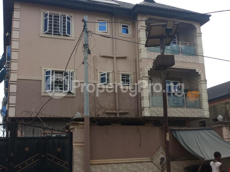 3 bedroom Flat / Apartment for rent Off Branco Mafoluku Oshodi Lagos