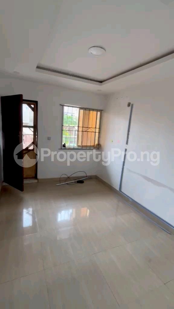 1 bedroom Flat / Apartment for rent Awoseyin Shomolu Lagos