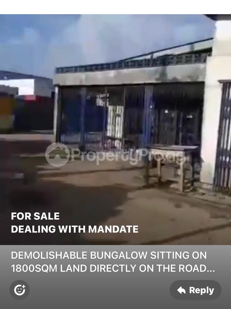 Land for sale Directly On The Road Adeniyi Jones Ikeja Lagos