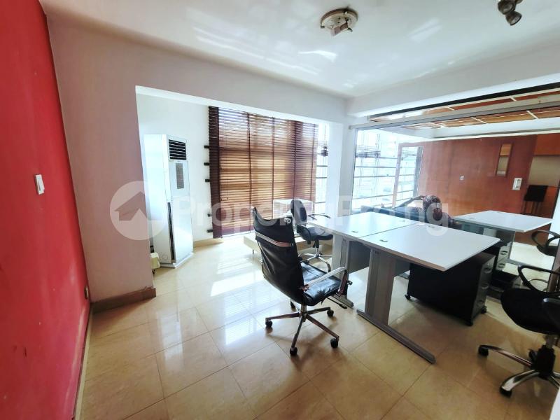 3 bedroom Commercial Property for rent Lekki Phase 1 Lekki Lagos