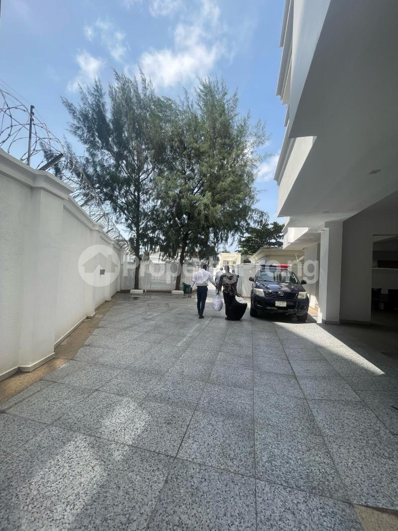 4 bedroom Commercial Property for rent Victoria Island Lagos