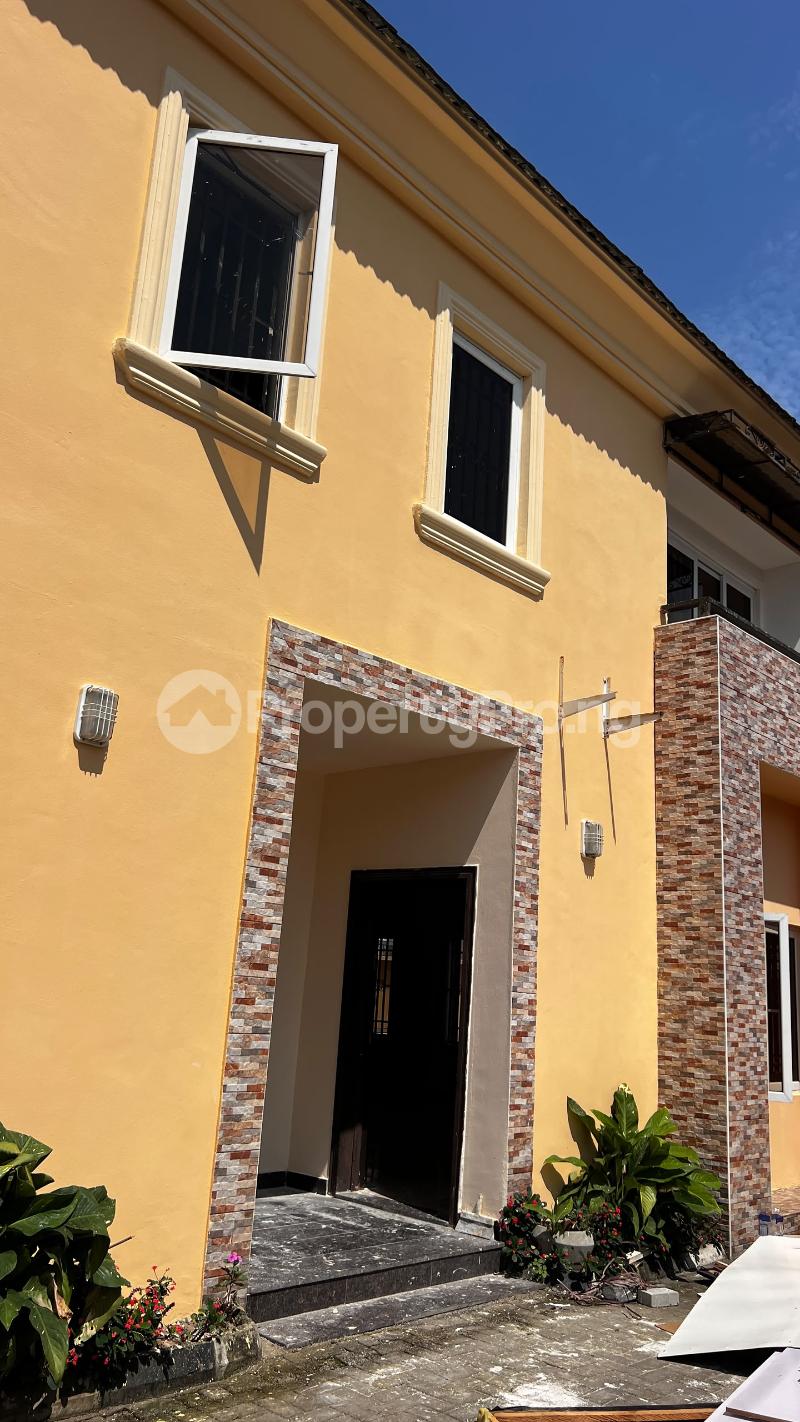 4 bedroom Commercial Property for rent Chevron Lekki Lagos