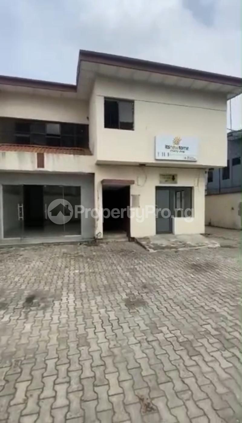 4 bedroom Commercial Property for rent ONIRU Victoria Island Lagos