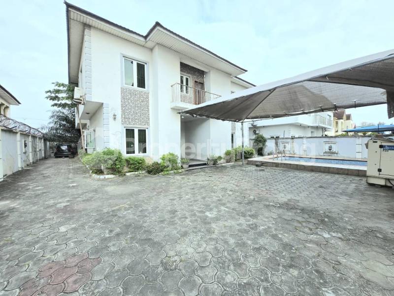 Commercial Property for rent Lekki Phase 1 Lekki Lagos