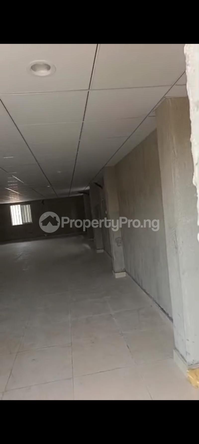 Commercial Property for rent Ikorodu Road By Fadeyi Ikorodu Road Shomolu Lagos - 0