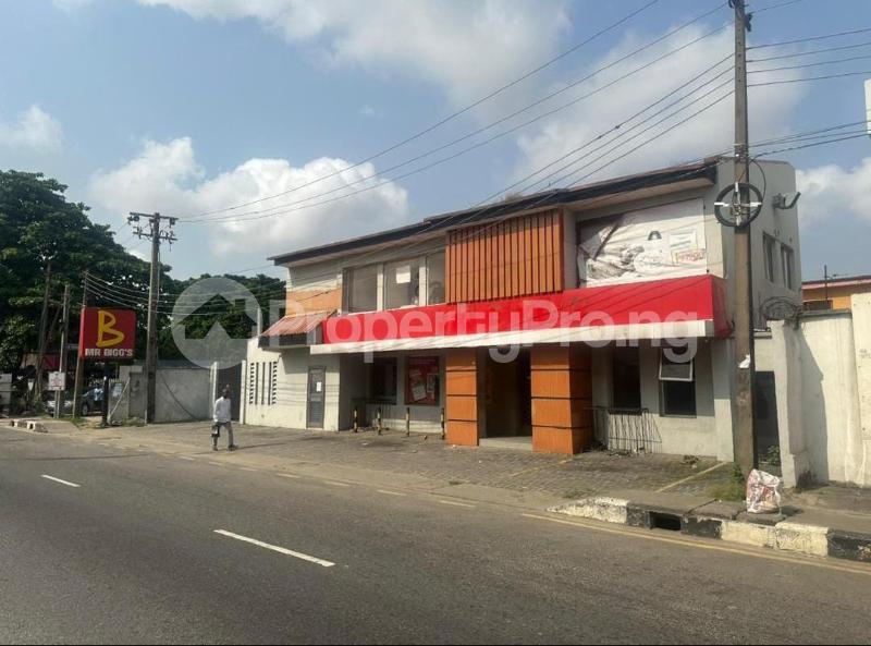 House for sale Ogunlana Drive Ogunlana Surulere Lagos - 0