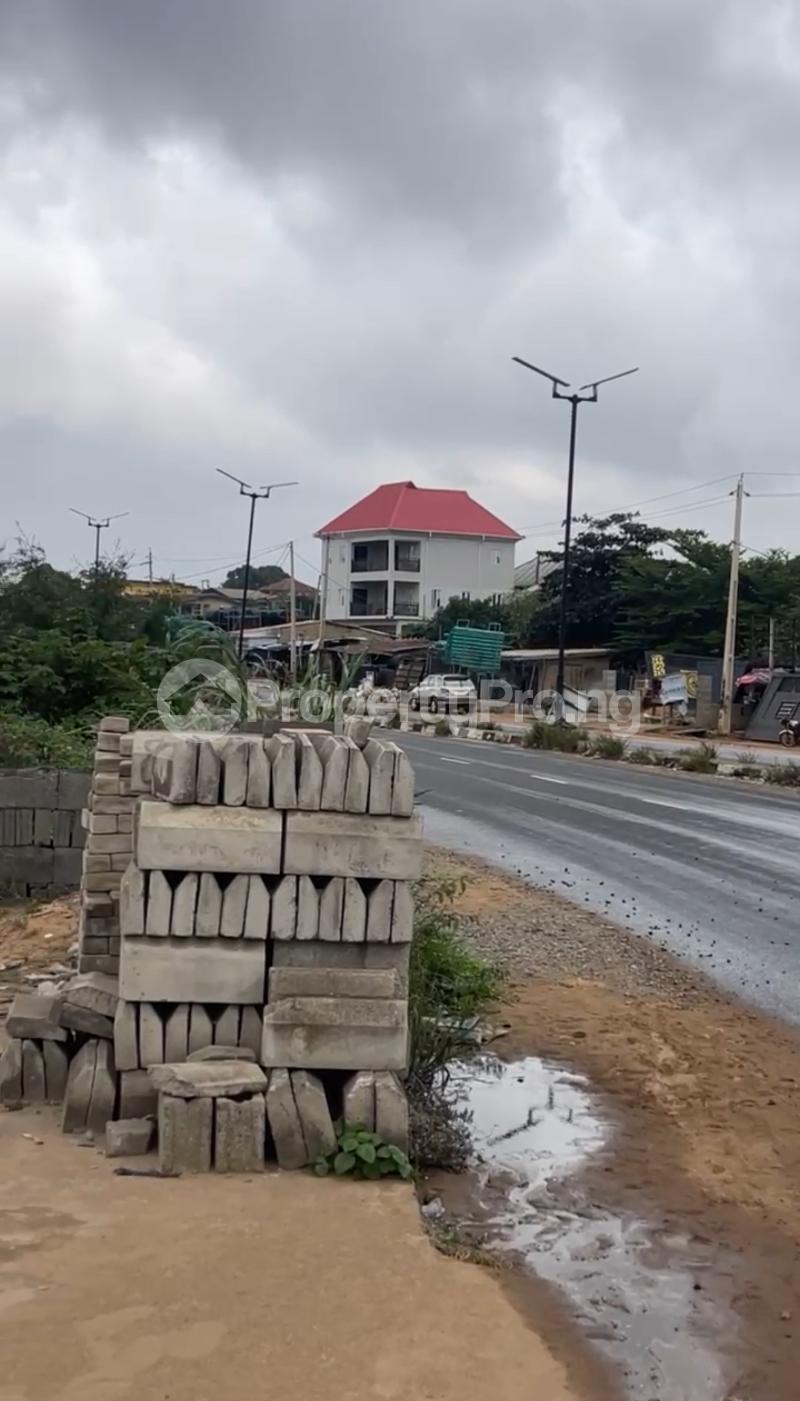 Land for sale Opposite Omo Oke Hotel, Kuola Akala Express Ibadan Oyo