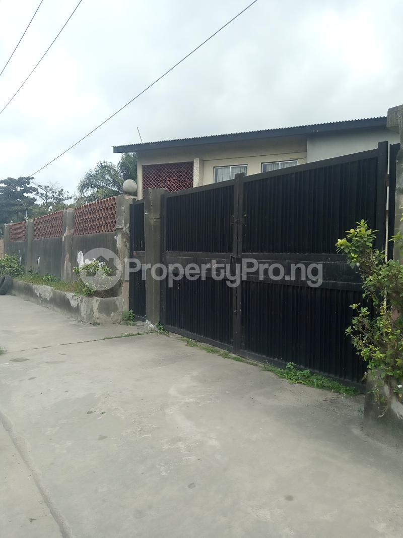 5 bedroom House for sale 2nd Ave, Festac Town Festac Amuwo Odofin Lagos