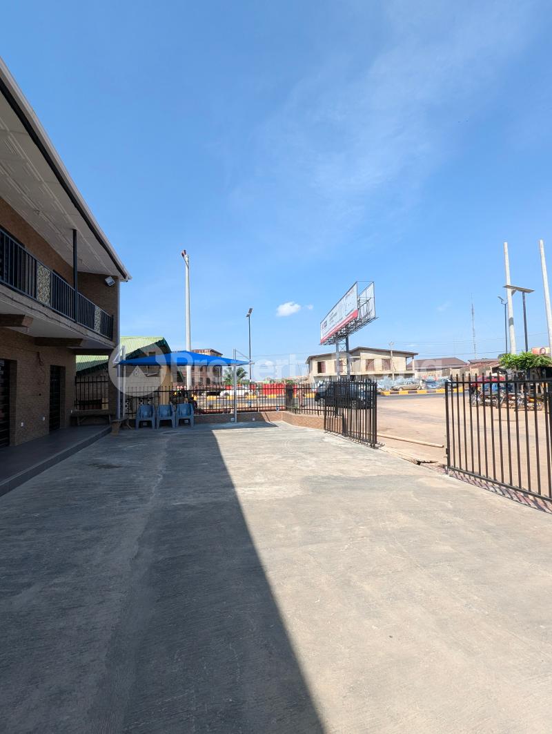 Commercial Property for rent Agodi Gate , Yidi Junction Ibadan North Oyo