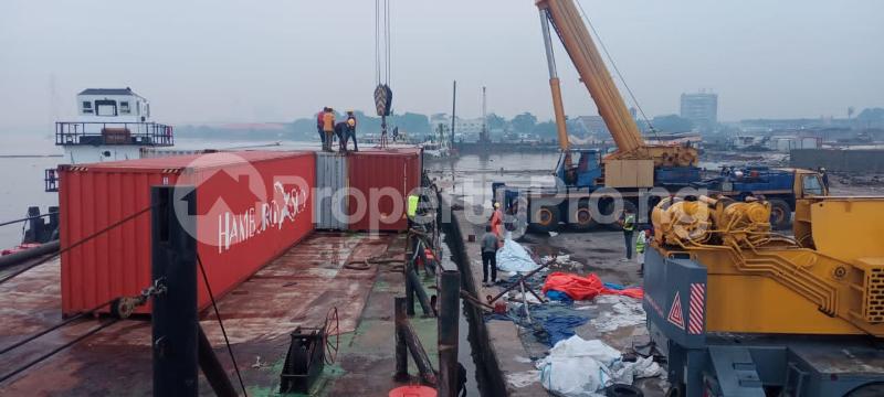 Commercial Property for rent Lagos Mainland Oyingbo Alagomeji Yaba Lagos - 0