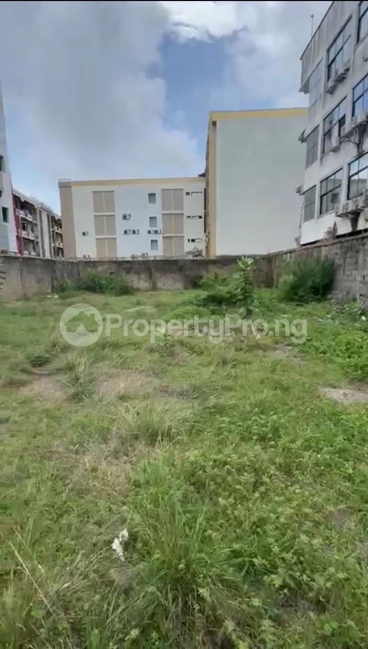 Land for rent By Muri Okunu, Victoria Island Lagos