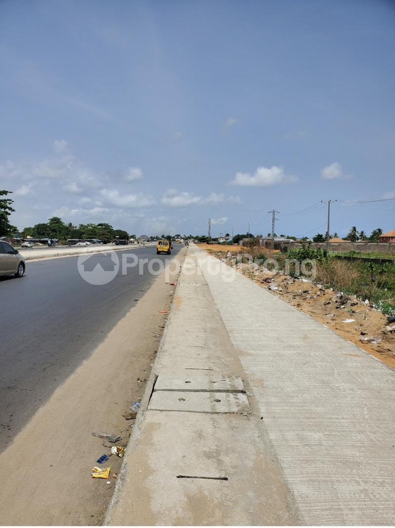 Land for sale Lagos Badagry Expressway Aradagun Badagry Lagos - 0