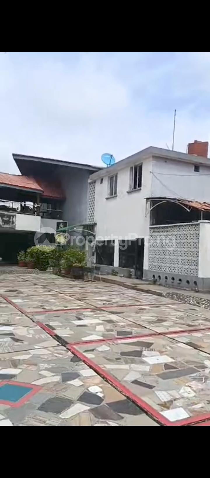 Commercial Property for rent Adetokunbo Ademola Road Victoria Island Lagos