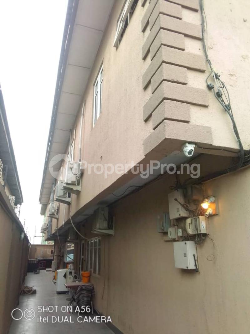 4 bedroom Flat / Apartment for sale ... Gbagada Lagos