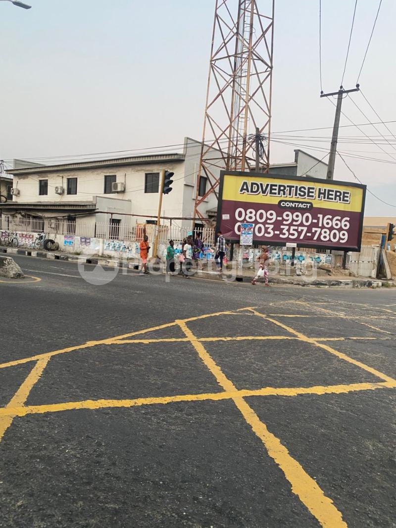 Commercial Property for sale Ogunlana Surulere Lagos