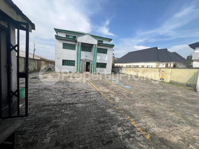 Commercial Property for rent On Lekki Epe Expressway, Via Oribanwa Bus Stop By Awoyaya Ajah Lagos