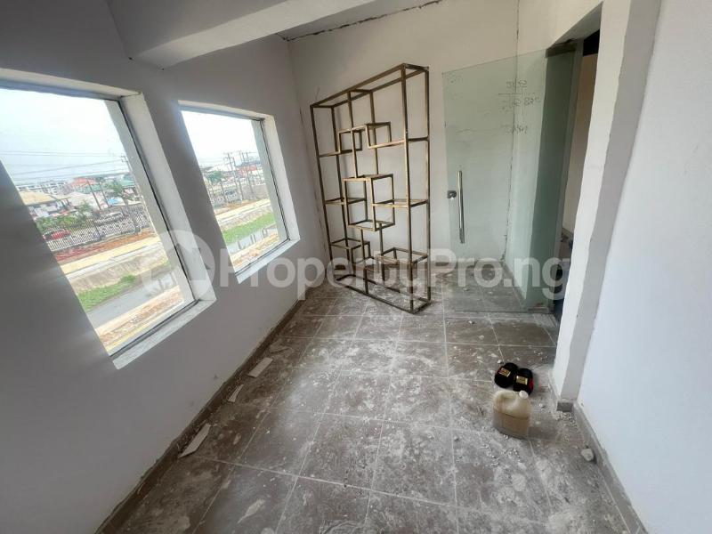 Commercial Property for rent Lekki Phase 1 Lekki Lagos