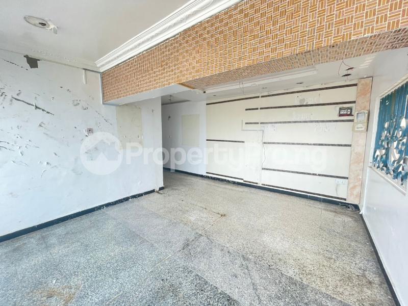 1 bedroom Commercial Property for rent Lekki Phase 1 Lekki Lagos