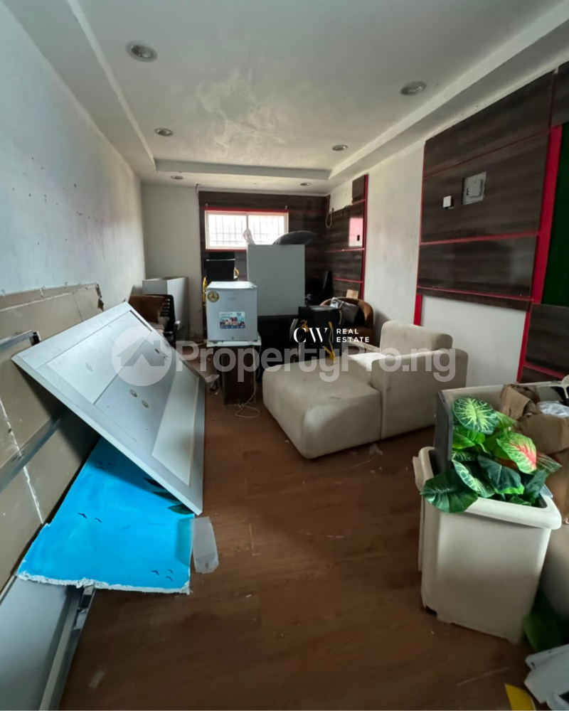 Commercial Property for rent Lekki Phase 1 Lekki Lagos