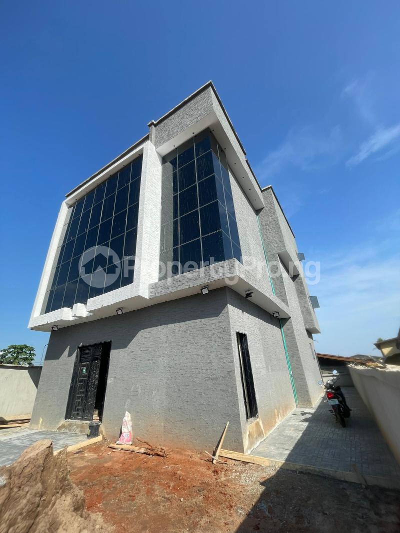 Commercial Property for rent Hospital Road, Akure Akure Ondo