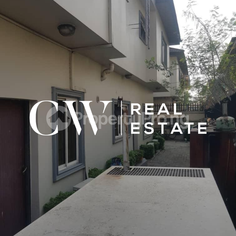 Commercial Property for rent Lekki Phase 1 Lekki Lagos