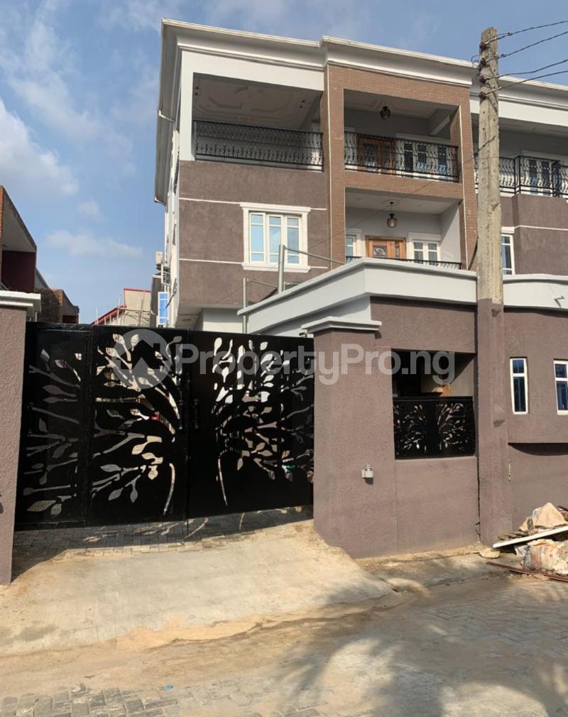 3 bedroom Flat / Apartment for rent Millenuim/UPS Gbagada Lagos