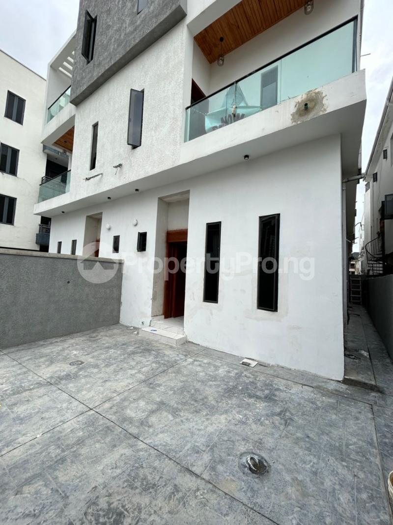 4 bedroom House for sale chevron Lekki Lagos - 4
