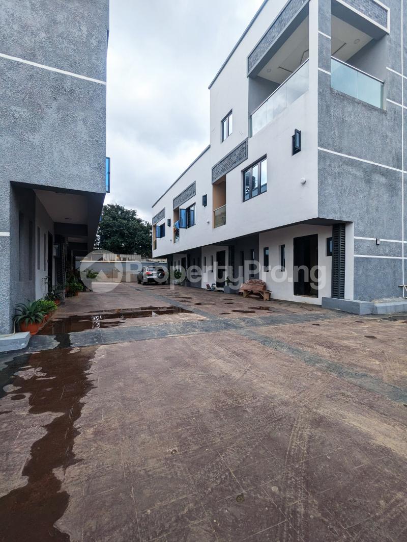 4 bedroom House for sale Coker Road Ilupeju Lagos