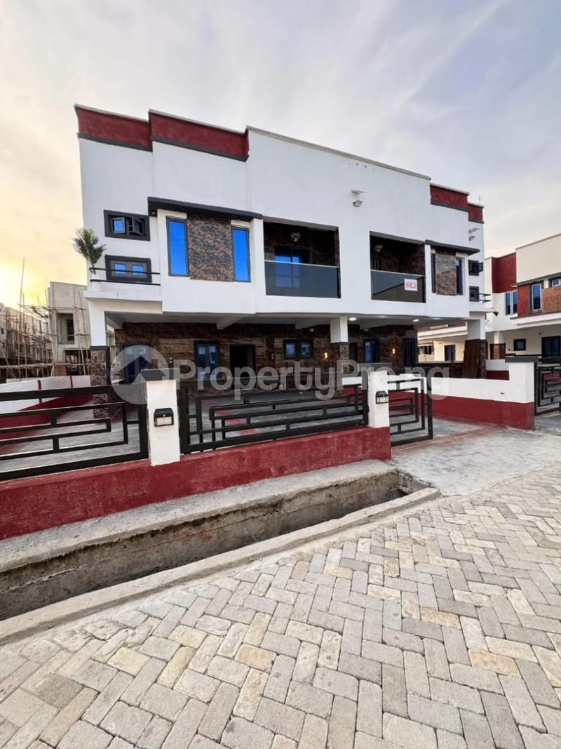 4 bedroom House for sale Orchid Hotel Road 2nd Toll Gate Lekki Lagos