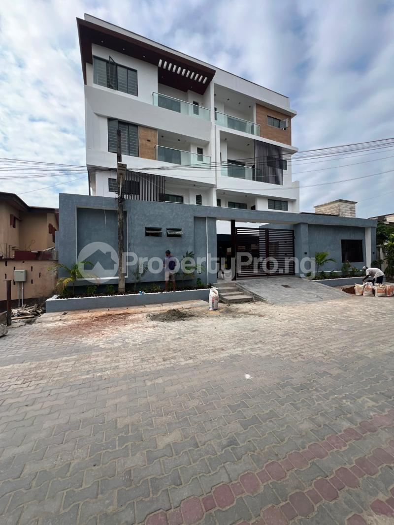 2 bedroom Flat / Apartment for sale Osapa london Lekki Lagos