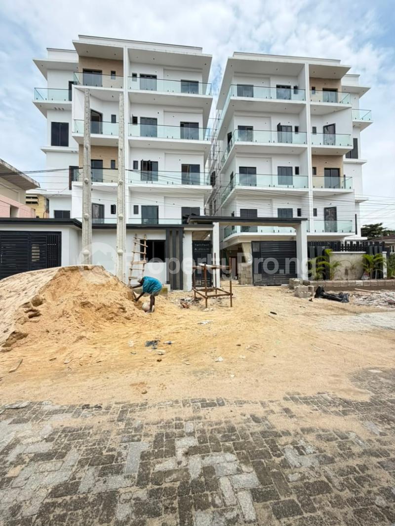 1 bedroom Flat / Apartment for sale Lekki Phase 1 Lekki Lagos