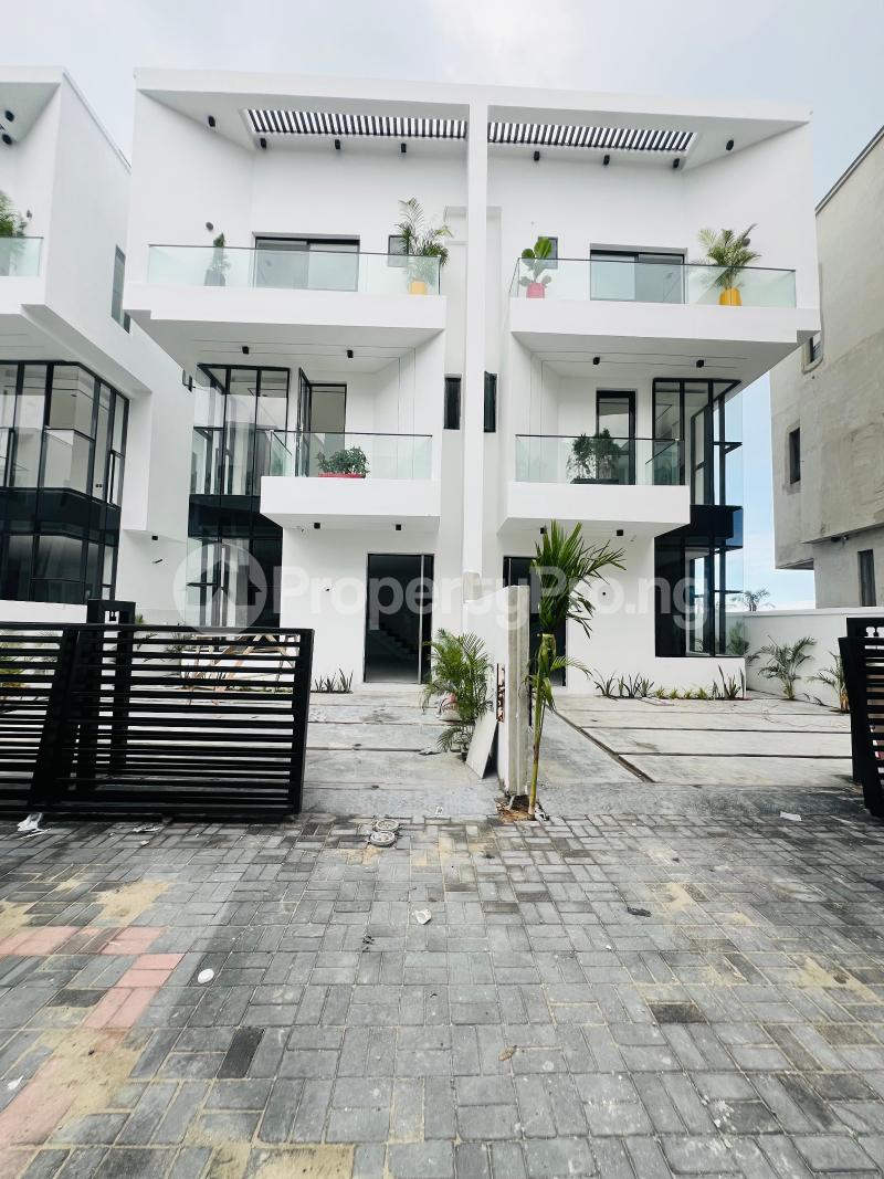 4 bedroom House for sale orchid Lekki Lagos
