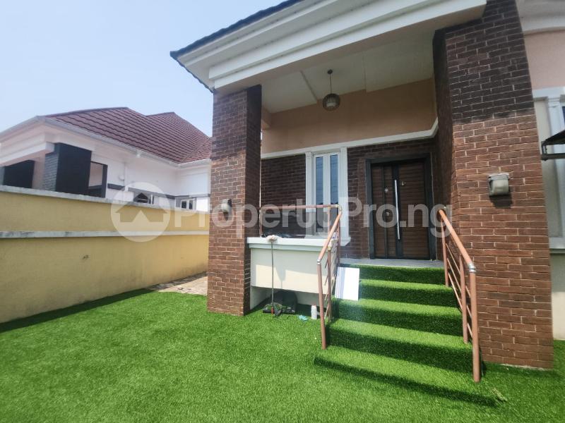 3 bedroom House for sale Thomas estate Ajah Lagos