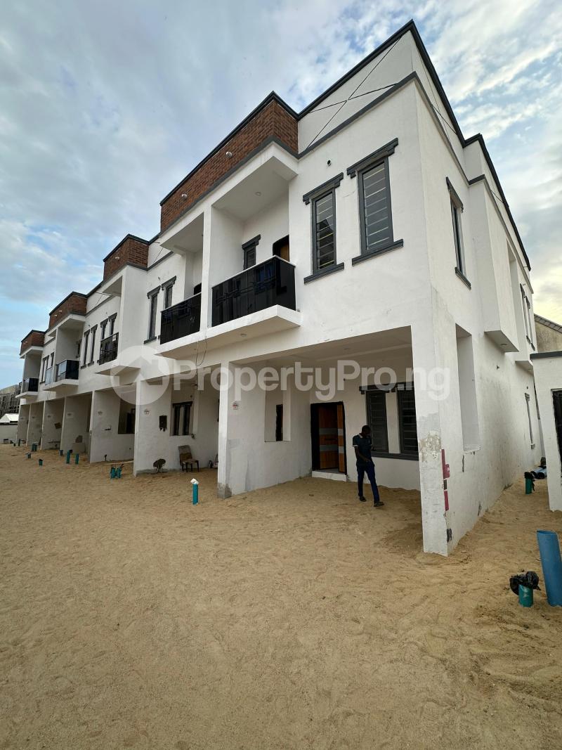 3 bedroom House for sale Ikota Lekki Lagos