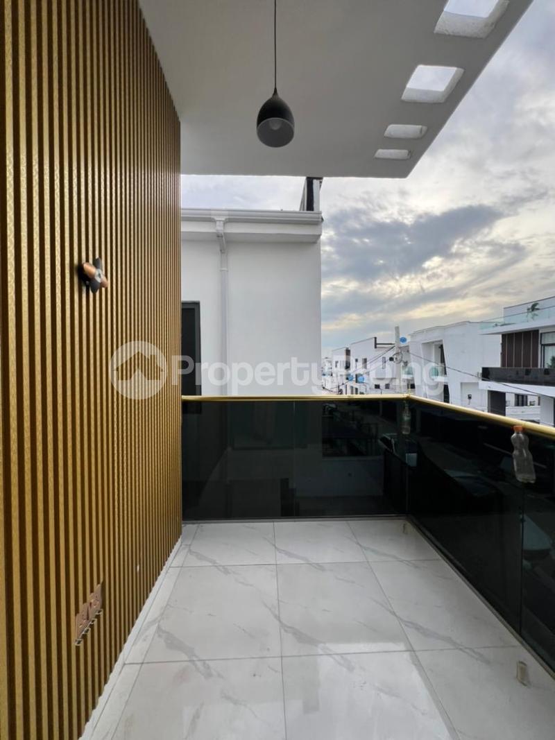 4 bedroom House for sale Ikota Lekki Lagos