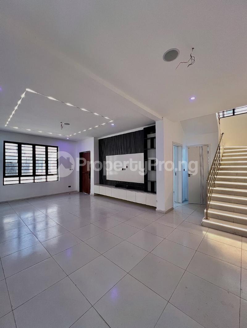 4 bedroom House for sale orchid Lekki Lagos